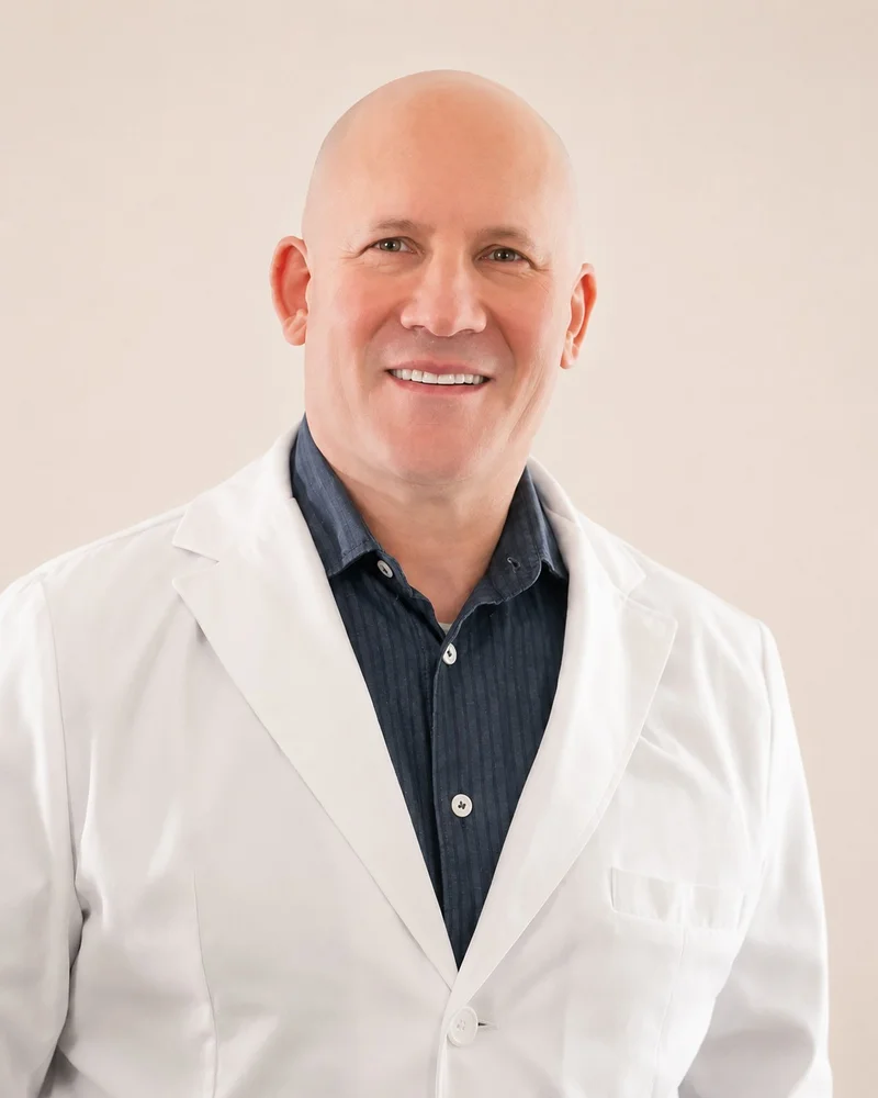 Portrait of Dr. Steven Smith
